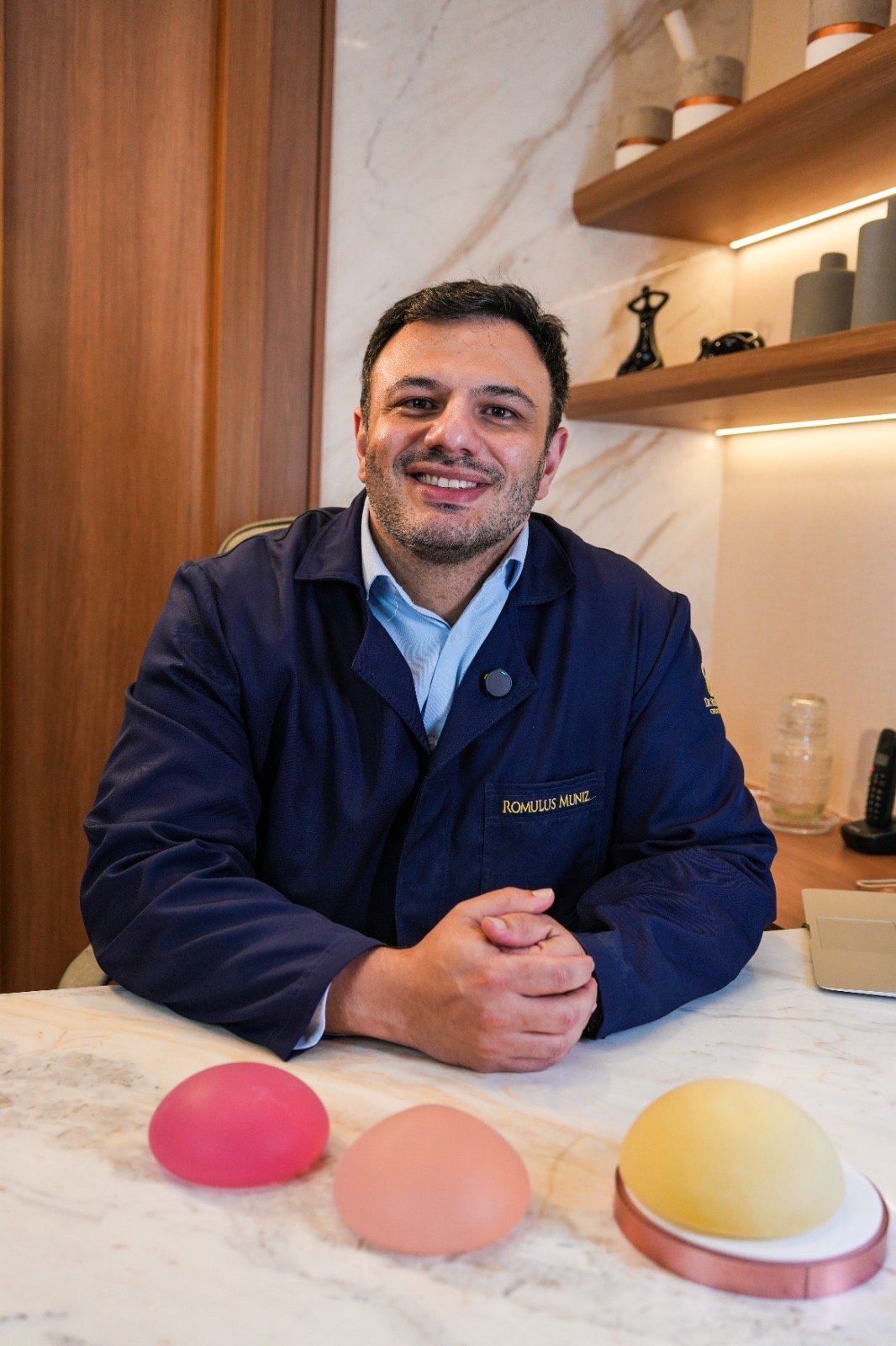 Dr. Romulus Stephano Lobo Muniz